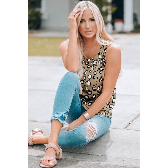 Azura Exchange  Crew Neck Tank Top - Picture 6 of 8